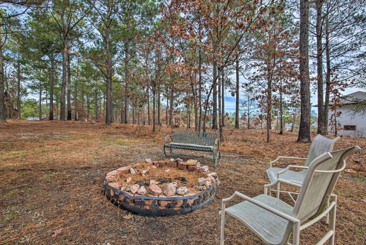 Broken Bow Cabin With Hot Tub And Deck - 4 Mi To Lake! Екстериор снимка